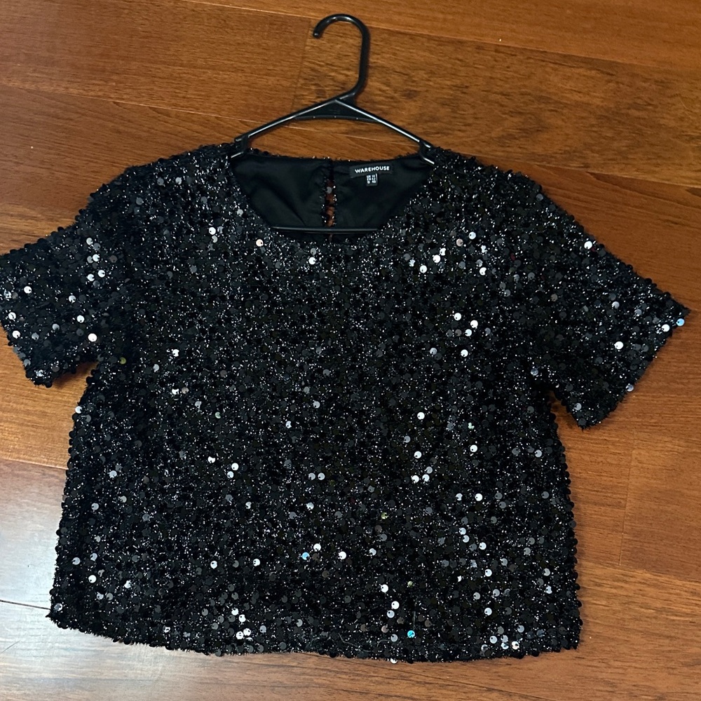 NWOT-Black Sequin boxy cut Blouse, size US 10